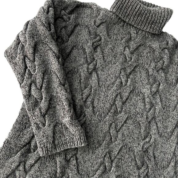 SOLD SOLD SOLD Luxury Cashmere Silk Wool Chunky Minimalist Cable Knit Sweate - Picture 5 of 11